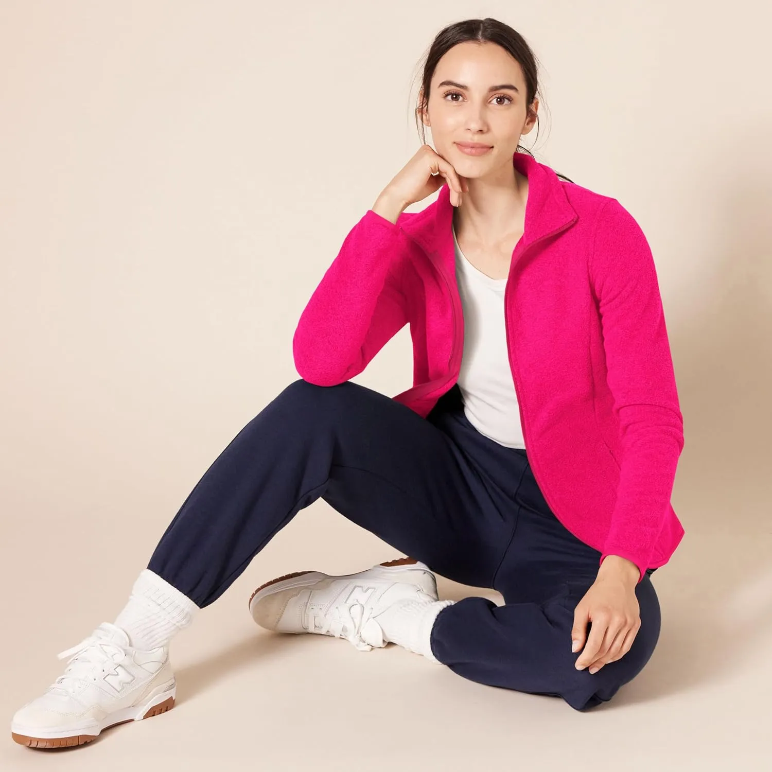 Amazon Essentials Women's Classic-Fit Full-Zip Polar Soft Fleece Jacket (Available in Plus Size)