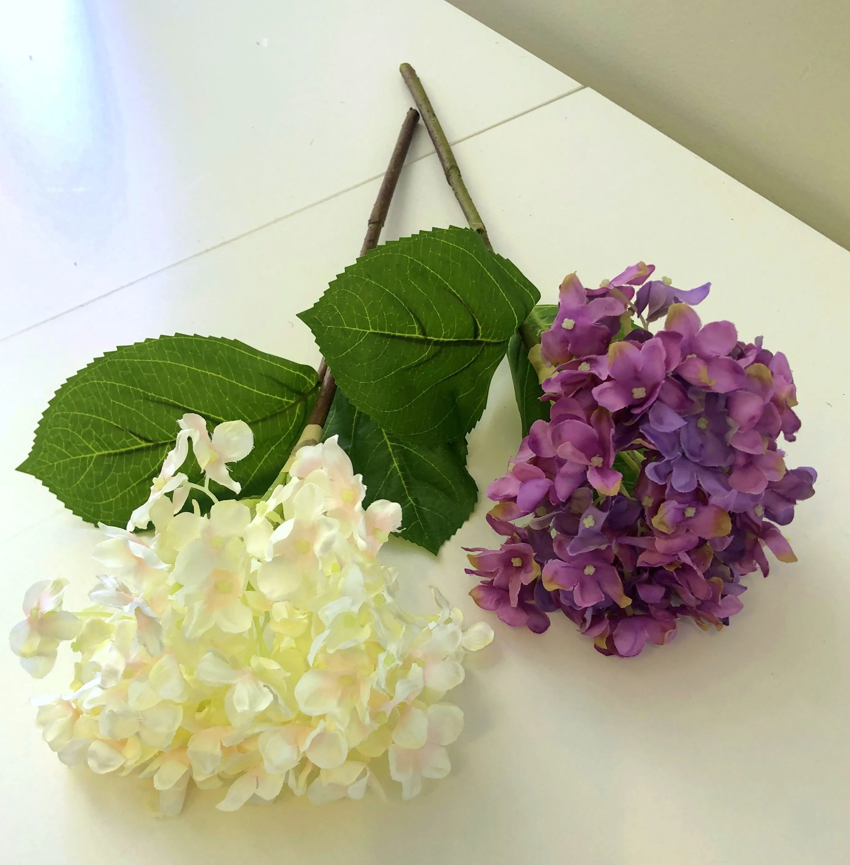 F0271 Single Hydrangea Stem 45cm (Clearance) Light Pink / Purple